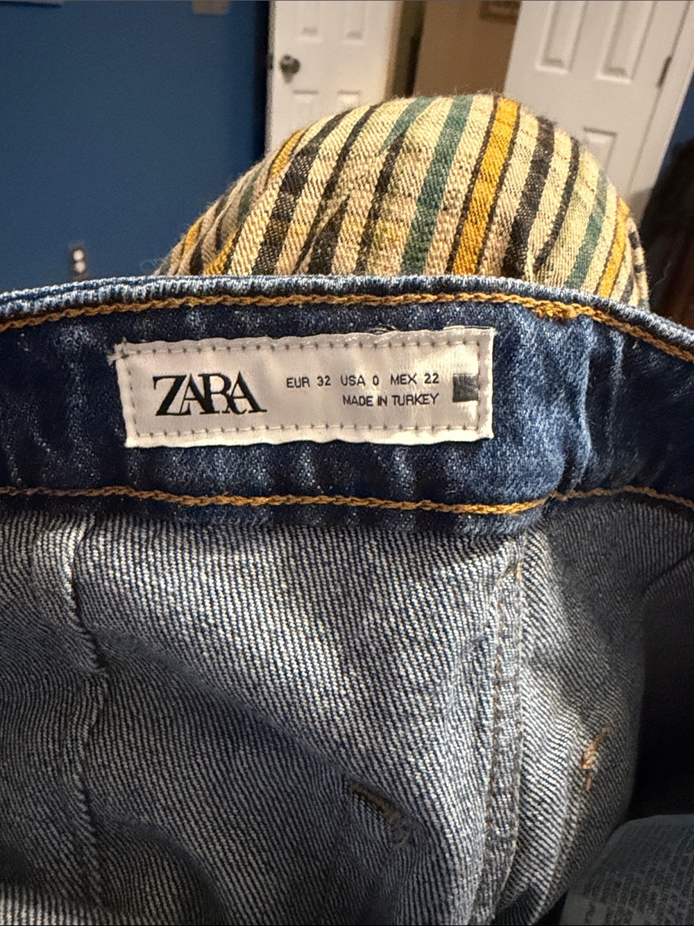 ZARA Women’s Slim Light Blue Denim Jeans